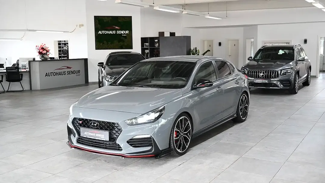 Hyundai i30 N Performance Fastback - foto 1