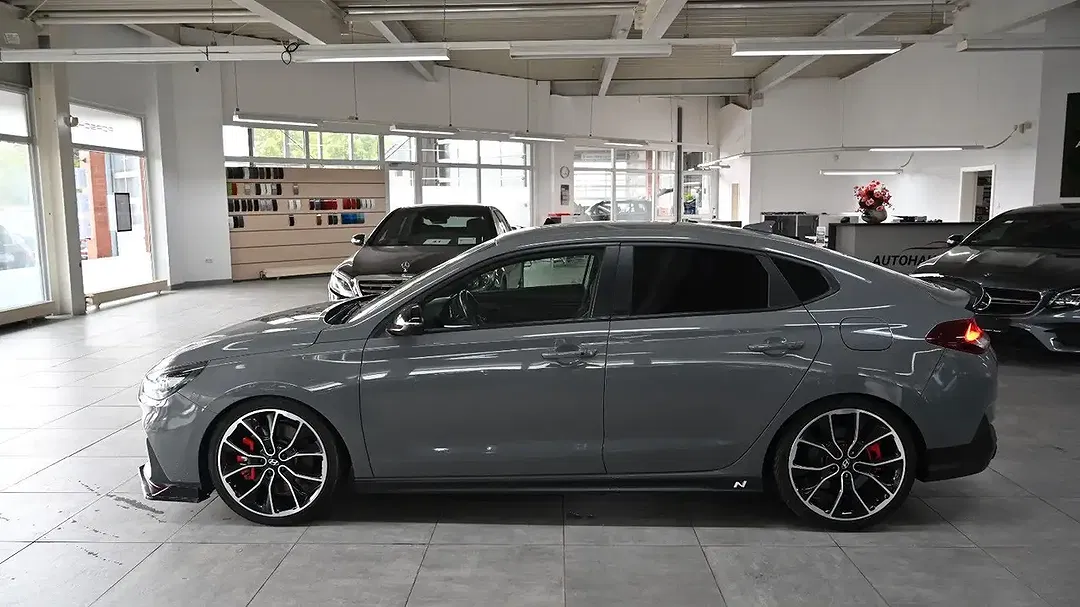 Hyundai i30 N Performance Fastback - Thumbnail 3