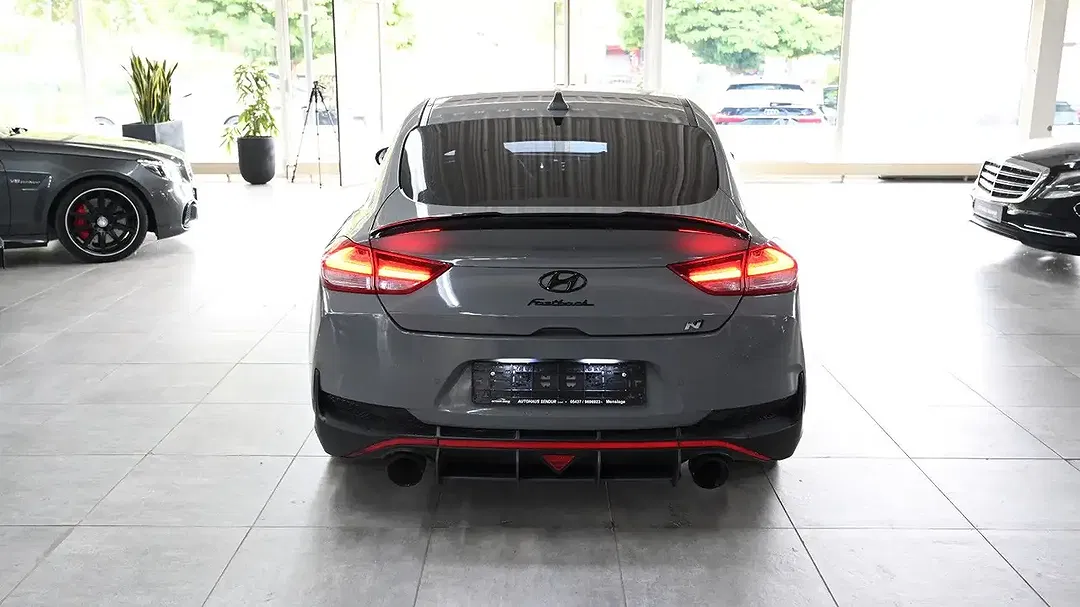 Hyundai i30 N Performance Fastback - Thumbnail 6
