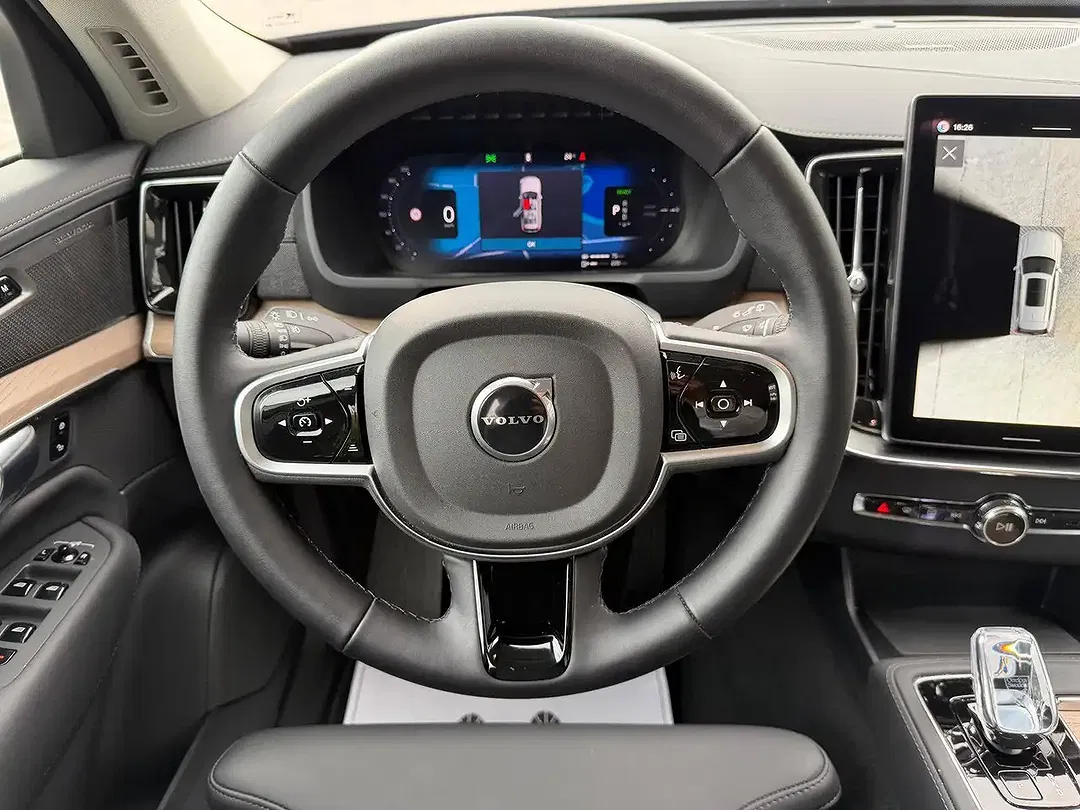 Volvo XC90 T8 2.0 PHEV AWD Plus Dark - Thumbnail 25
