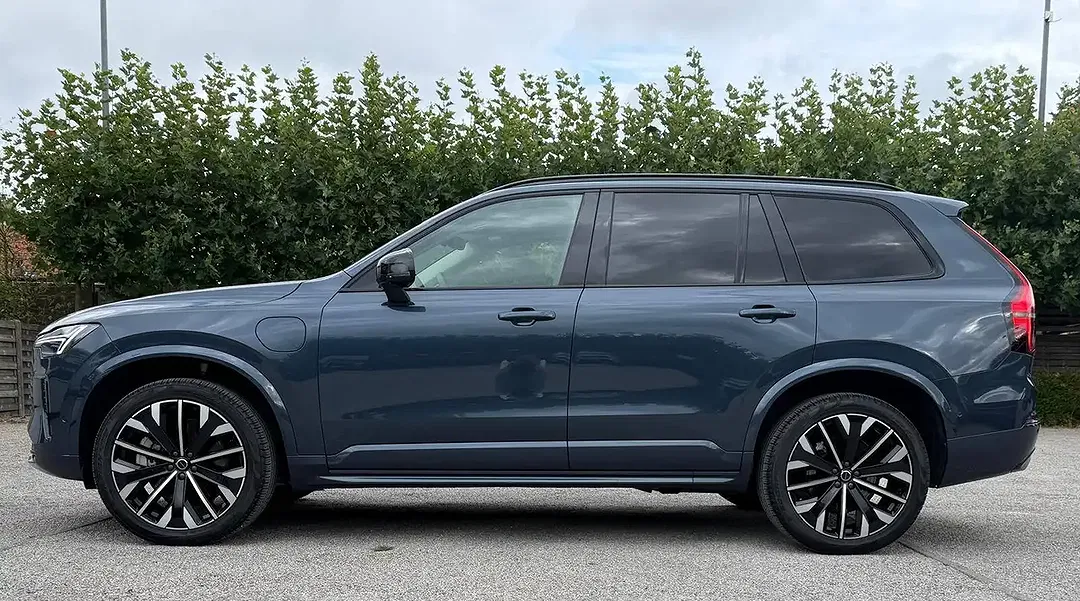 Volvo XC90 T8 2.0 PHEV AWD Plus Dark - Thumbnail 7