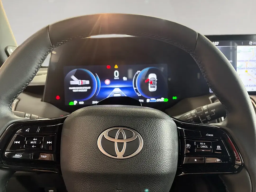 Toyota Urban Cruiser Lounge - Thumbnail 8
