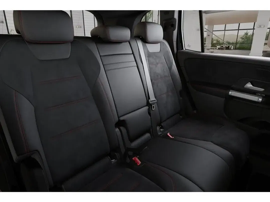 Mercedes-Benz GLB 200 AMG MBUX - Thumbnail 9