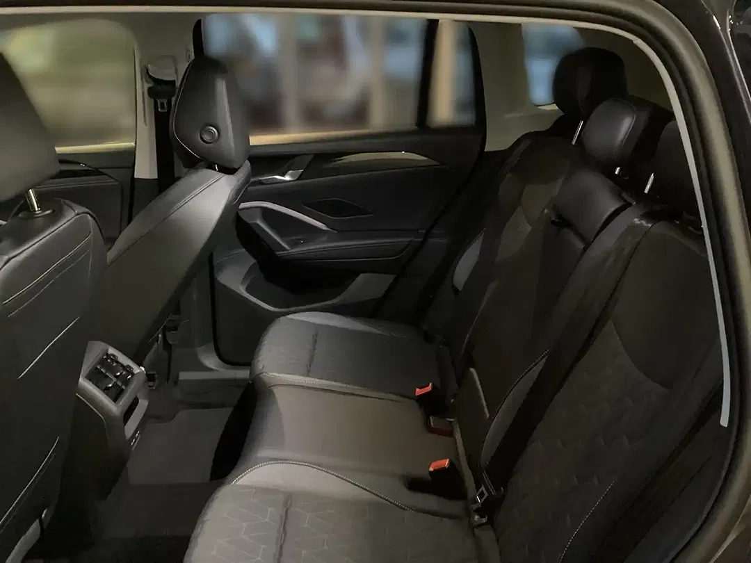 Volkswagen Tiguan 2.0 TDI DSG - Thumbnail 10