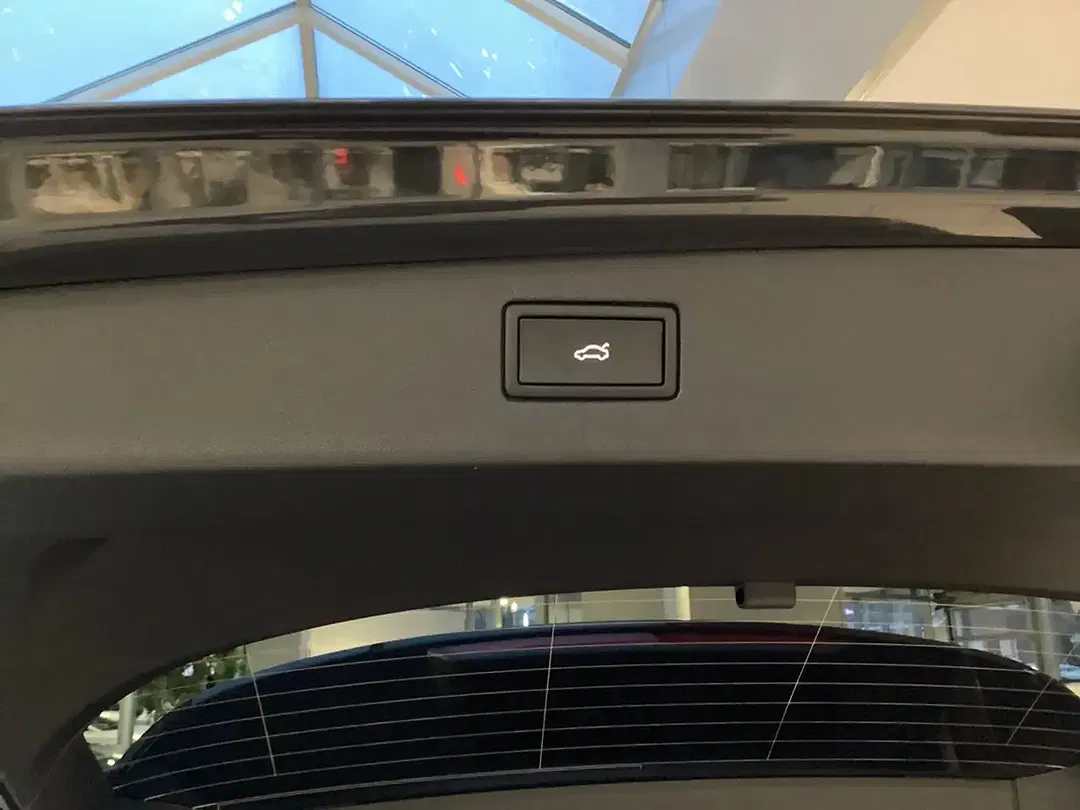 Volkswagen Tiguan 2.0 TDI DSG - Thumbnail 11