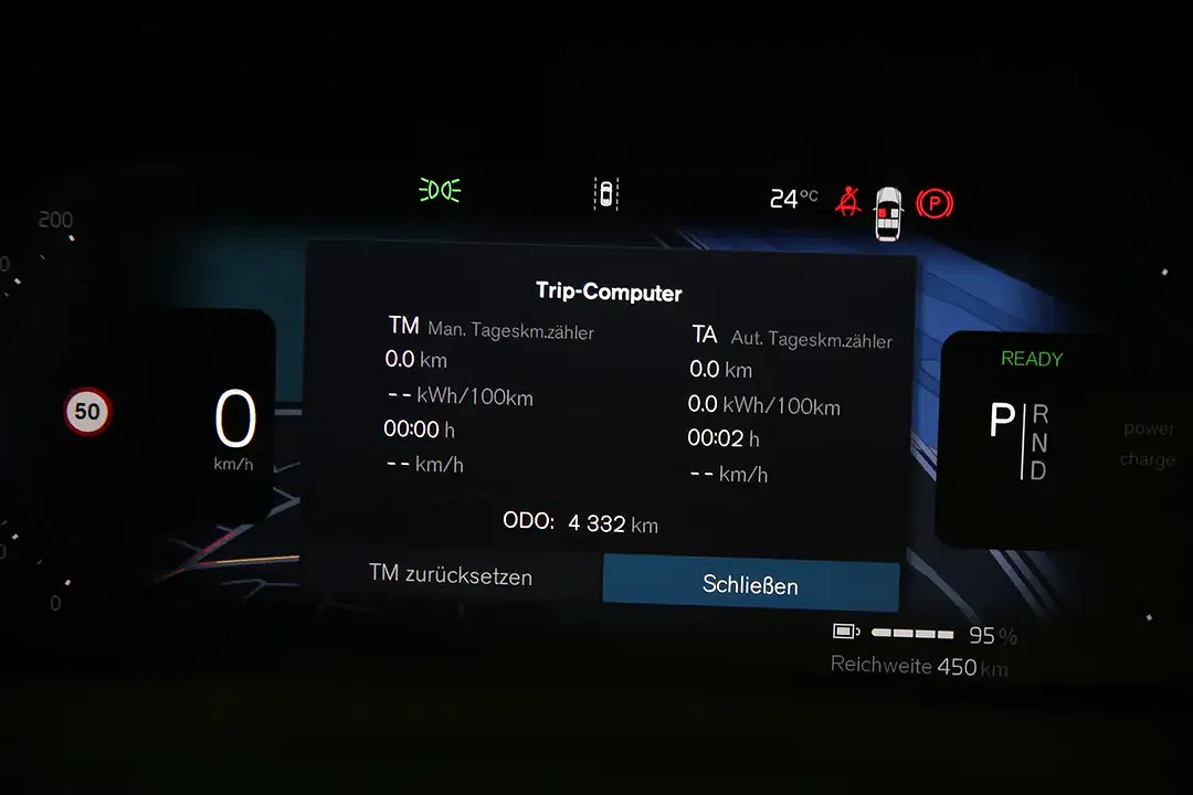 Volvo EX40 Single Motor Ultra Black Edition - Thumbnail 13