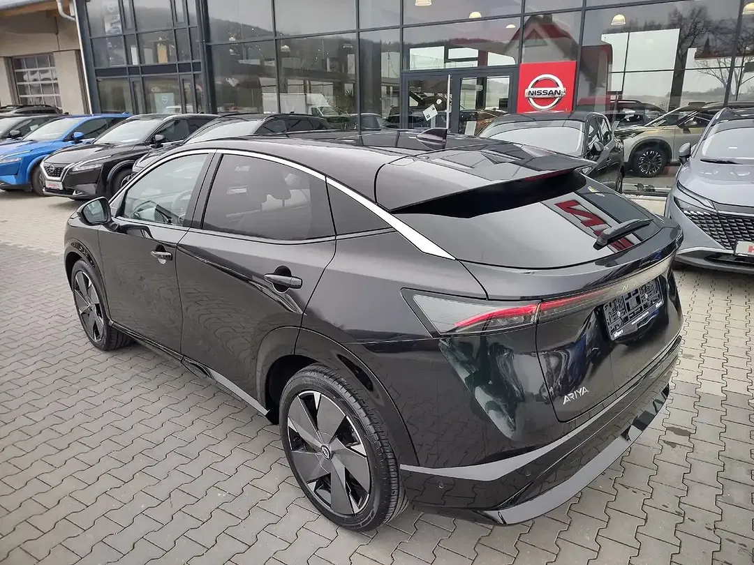 Nissan Ariya Evolve - Thumbnail 8