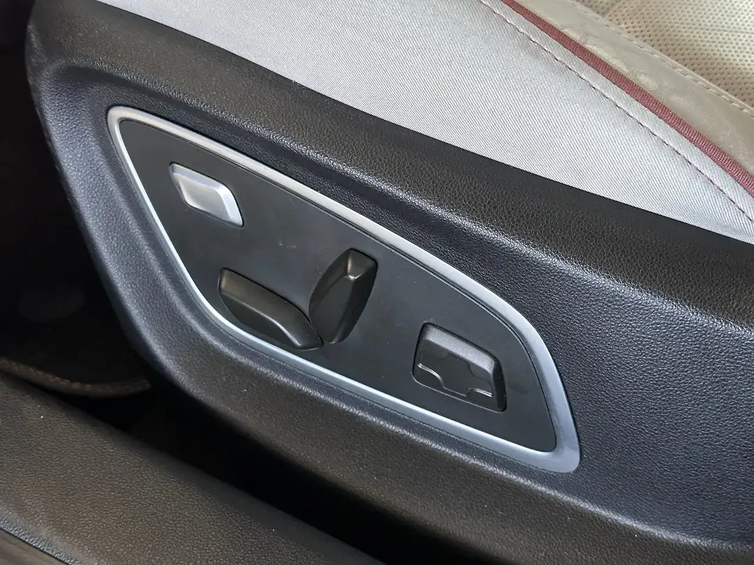Renault Talisman Initiale Paris - Thumbnail 13