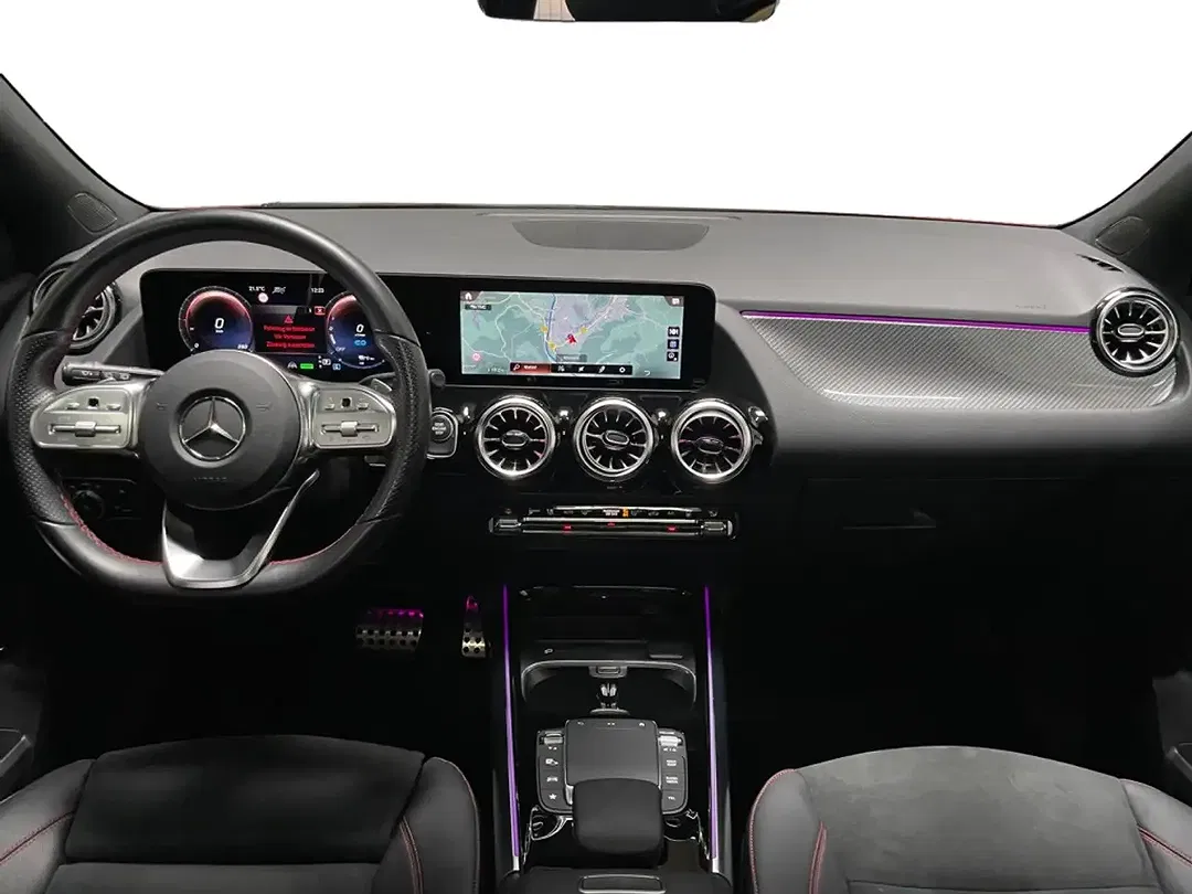 Mercedes-Benz GLA 250 AMG MBUX Night - Thumbnail 10