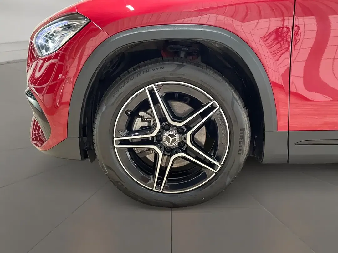 Mercedes-Benz GLA 250 AMG MBUX Night - Thumbnail 6