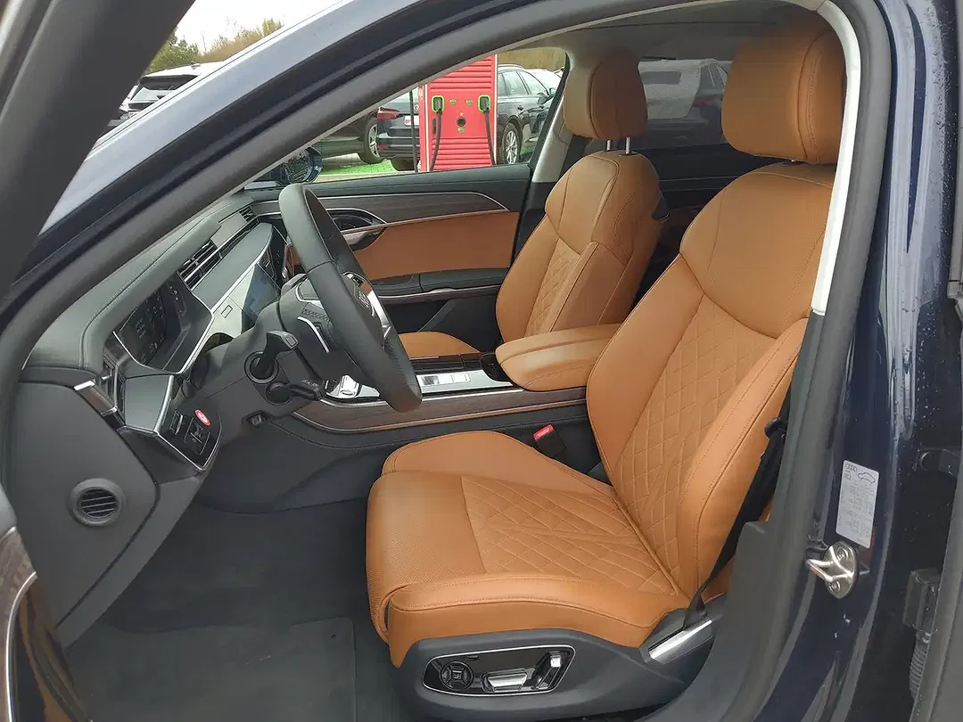 Audi A8 60 TFSI e S line - Thumbnail 11