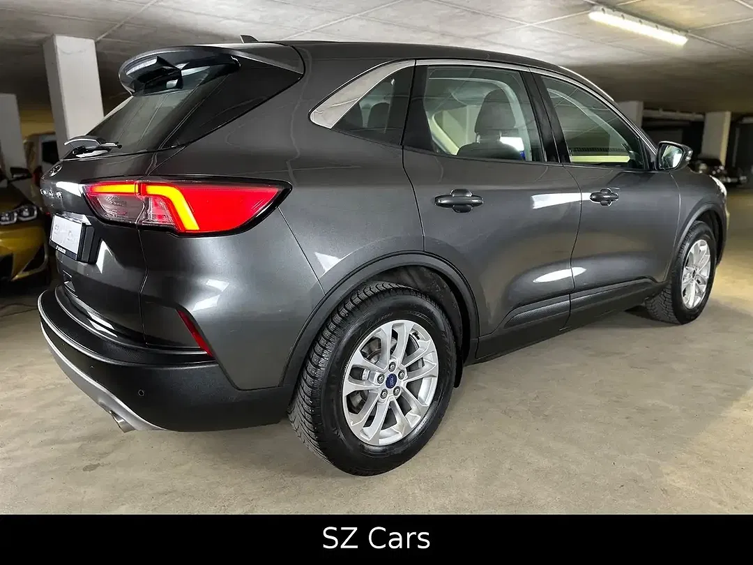 Ford Kuga Cool & Connect - Thumbnail 7