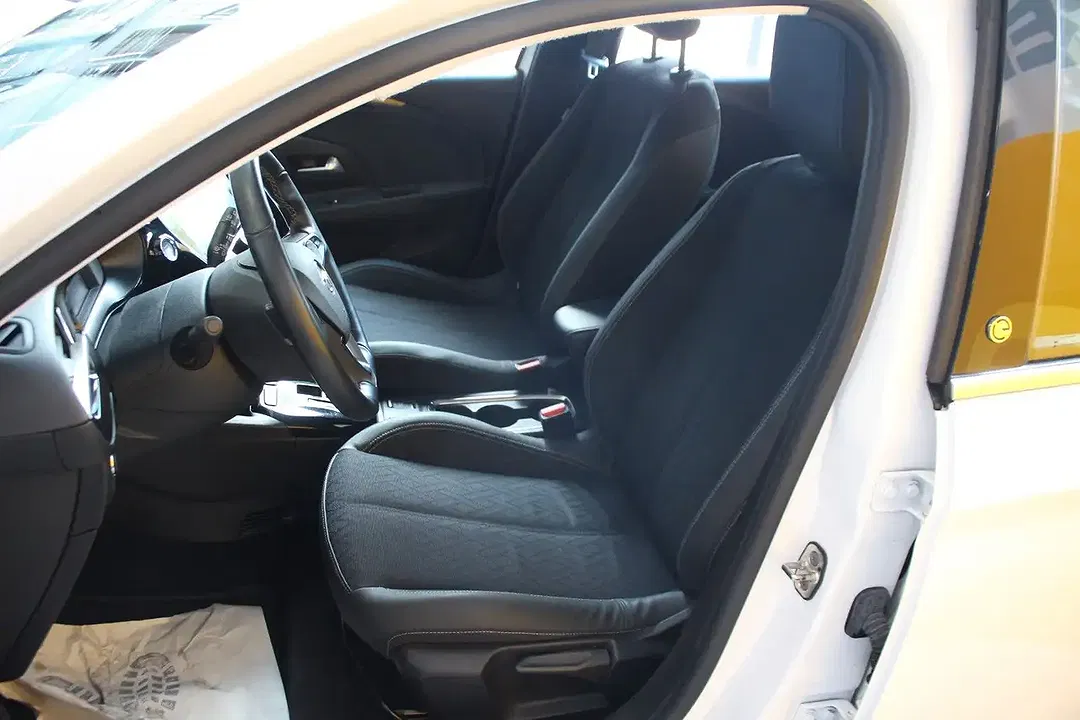 Opel Corsa Elegance - Thumbnail 7