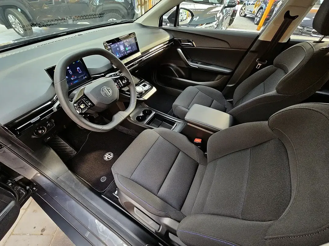 MG MG4 - Thumbnail 5