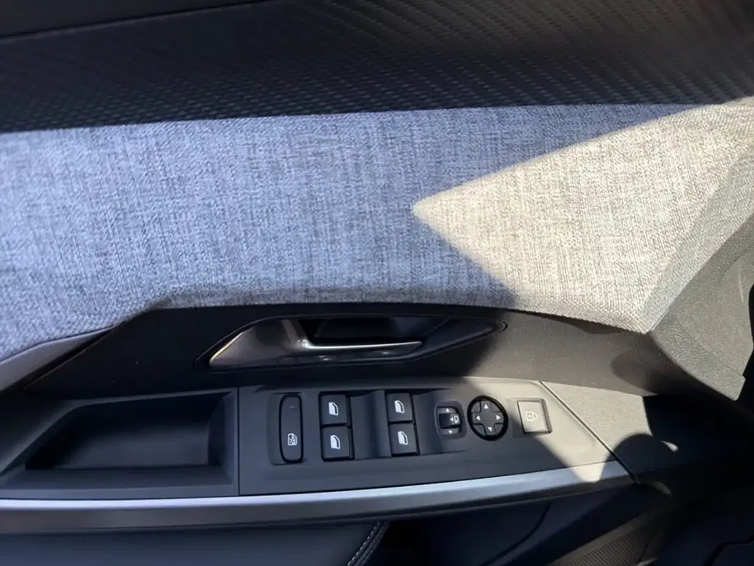 Peugeot 5008 145 Hybrid Allure - Thumbnail 15