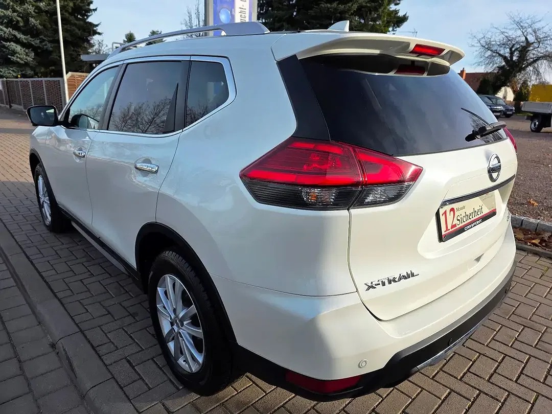 Nissan X-Trail AUT 4x4 N-Connecta - Thumbnail 8