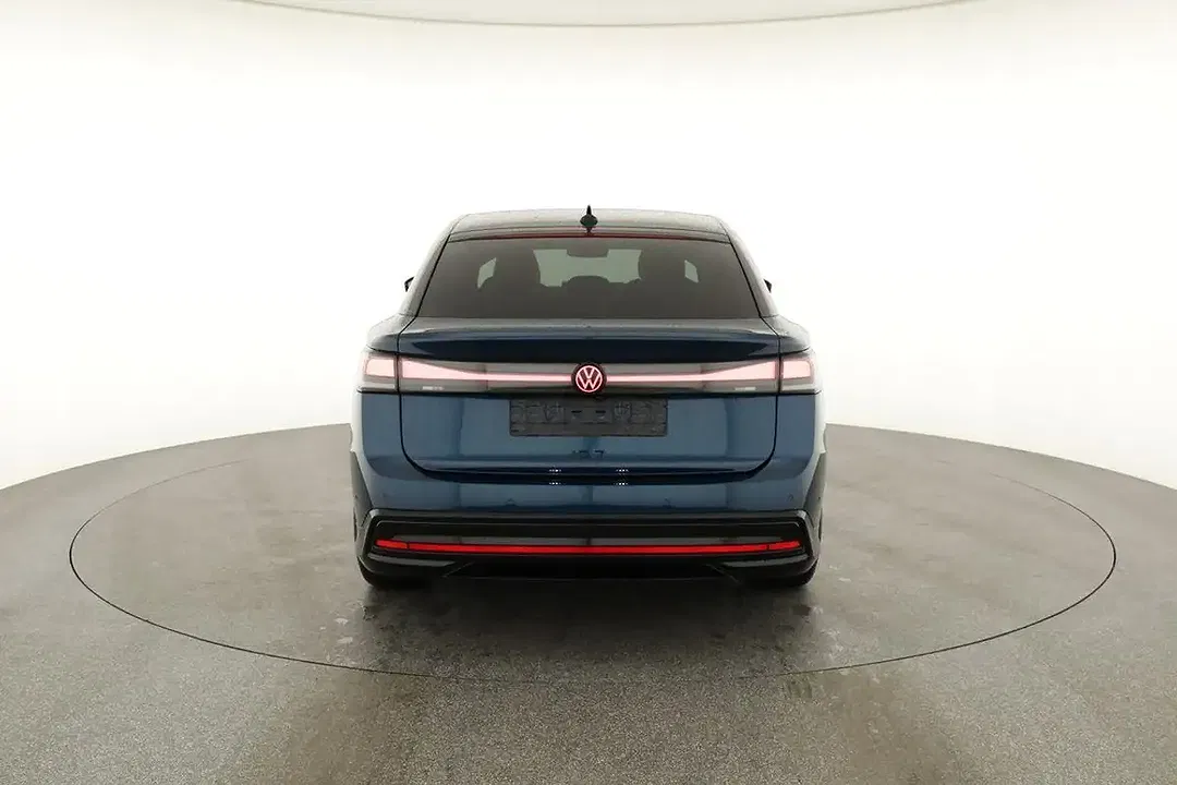 Volkswagen ID.7 Pro Black Edition - Thumbnail 14
