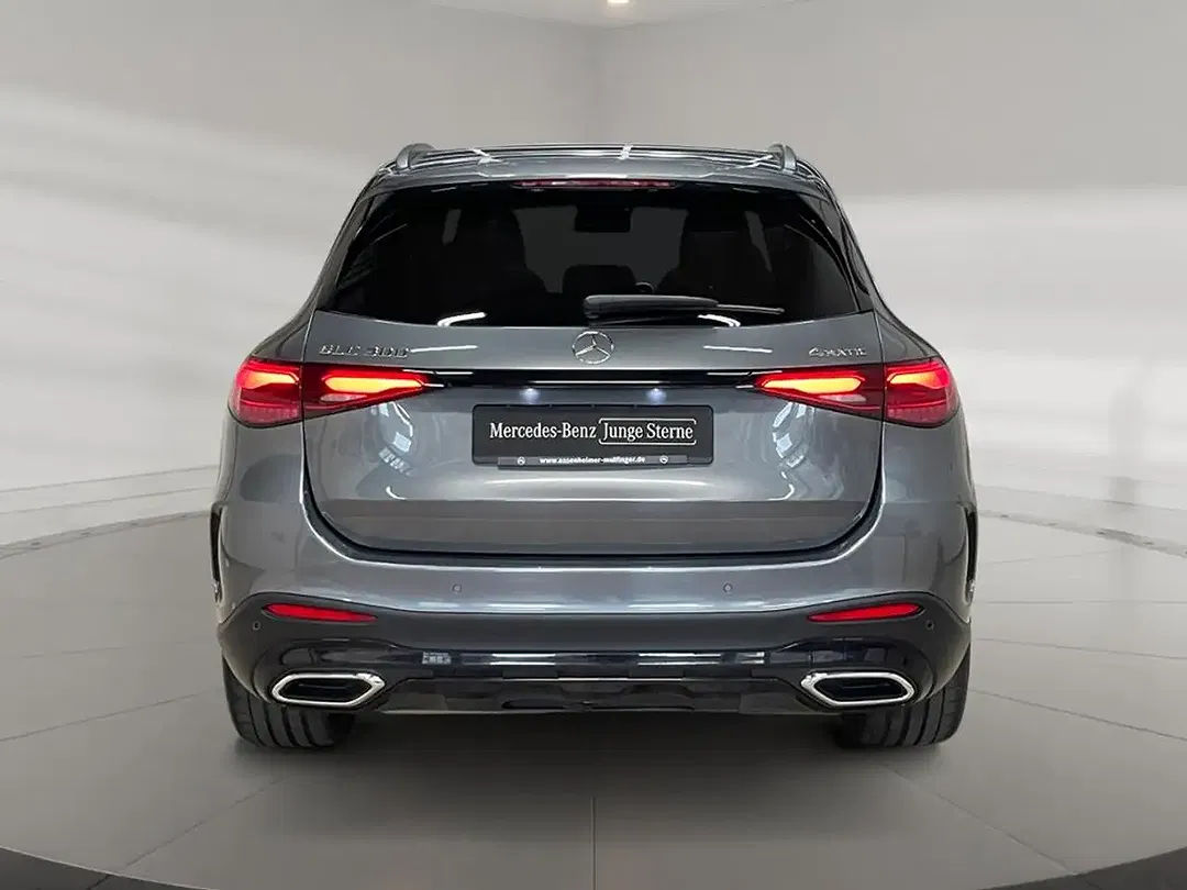 Mercedes-Benz GLC 300 4MATIC AMG MBUX Night - Thumbnail 4