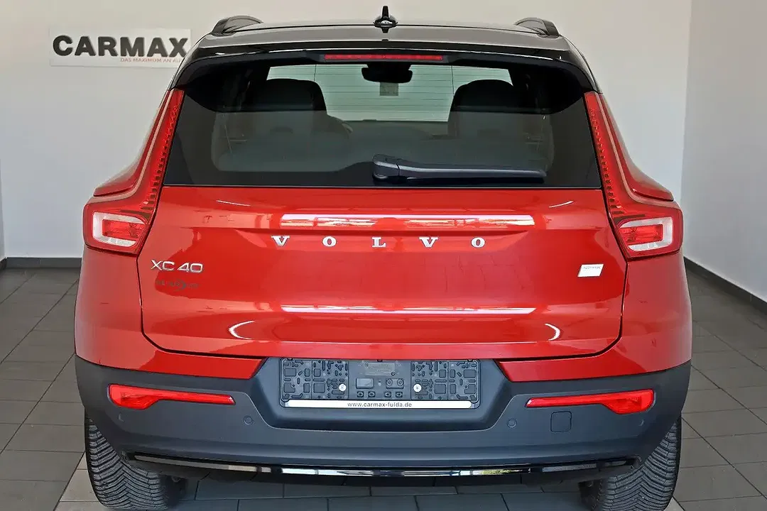 Volvo XC40 Recharge Plus - Thumbnail 23