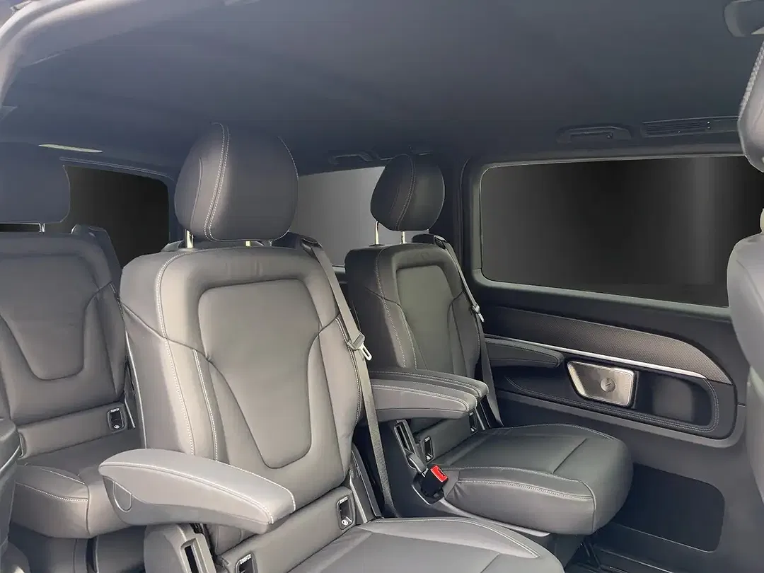 Mercedes-Benz V 300 4MATIC AMG AIRMATIC Exclusive - Thumbnail 11
