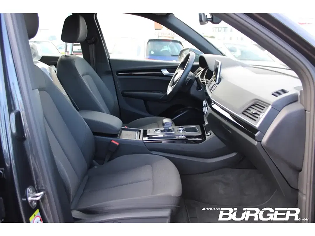 Audi Q5 50 TFSI e quattro design - Thumbnail 6