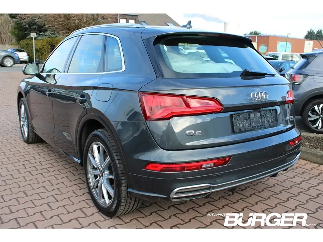 Audi Q5 50 TFSI e quattro design - Thumbnail 4
