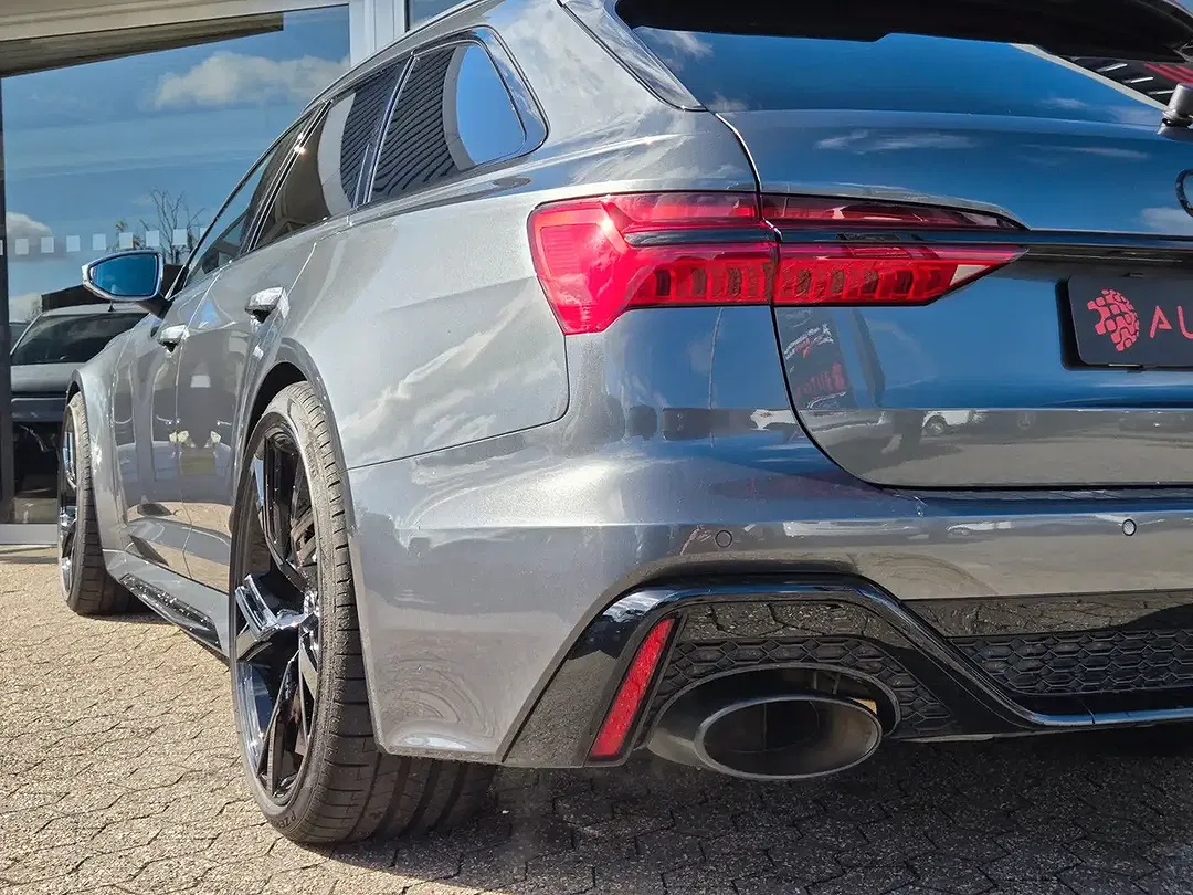 Audi RS6 - foto 20