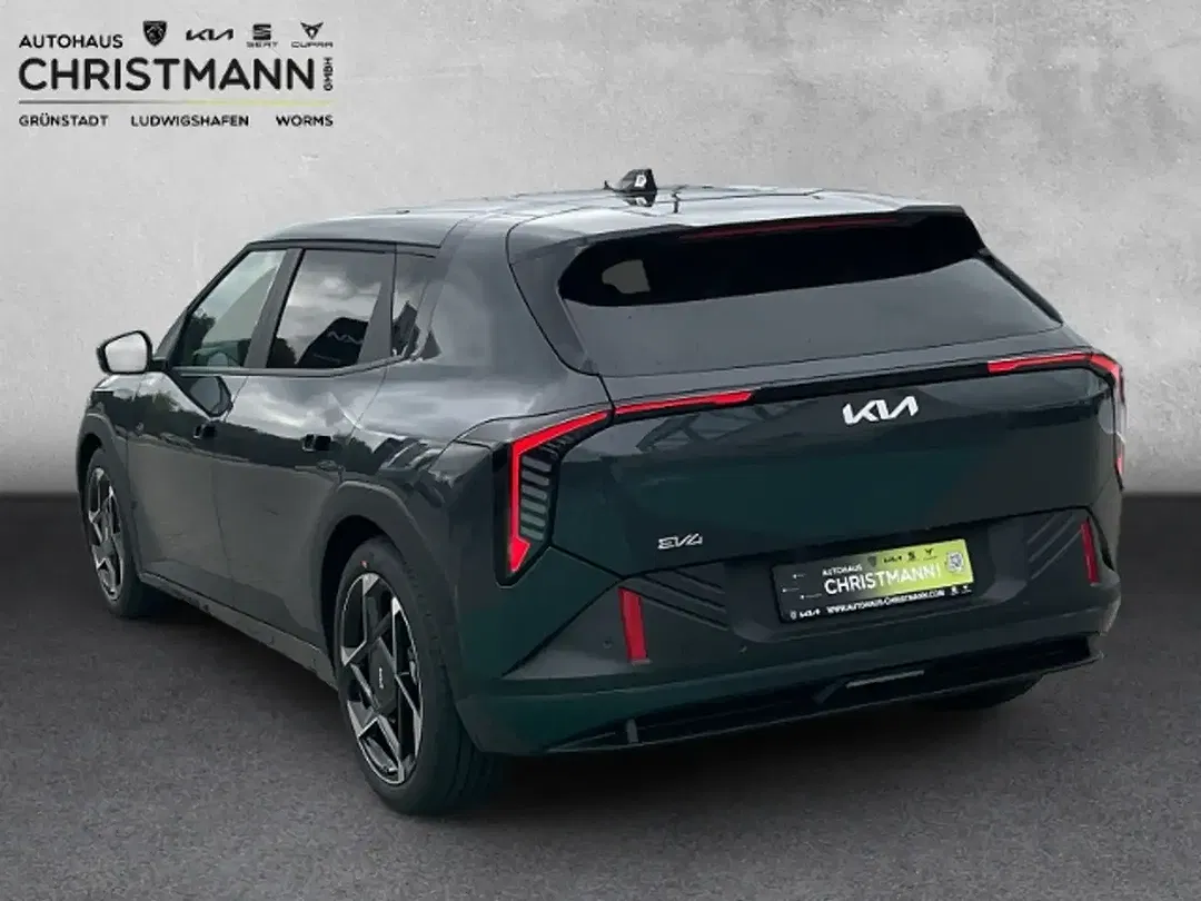 Kia EV4 81.4 kWh Earth - Thumbnail 3