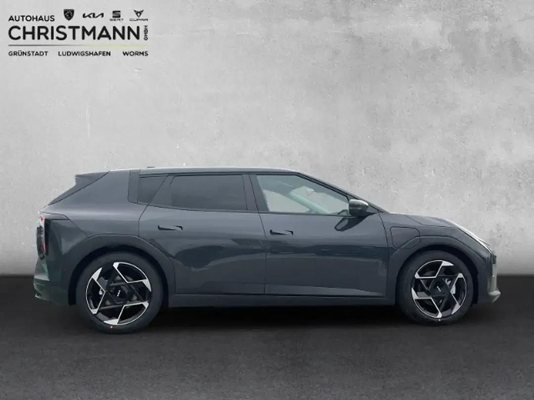 Kia EV4 81.4 kWh Earth - Thumbnail 6