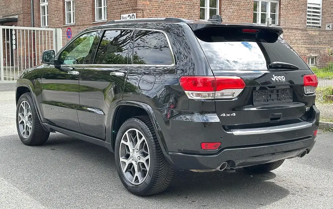 Jeep Grand Cherokee 3.0 CRDi Overland - foto 2
