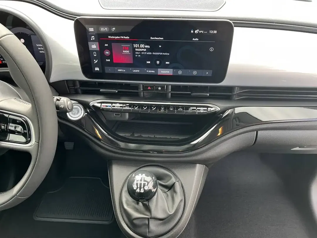 Fiat 500 Hybrid - Thumbnail 11