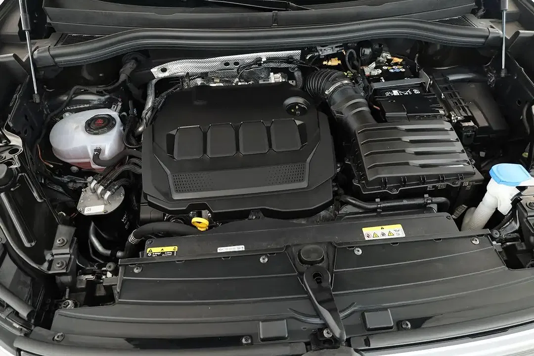 Volkswagen Tiguan 2.0 TDI DSG 4Motion R-Line - Thumbnail 8