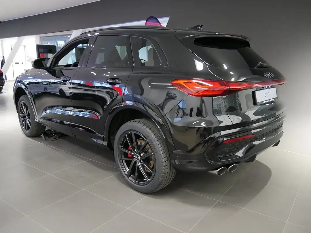 Audi SQ5 TFSI S tronic - Thumbnail 3