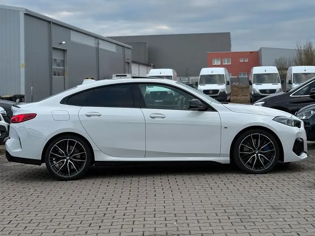 BMW M2 xDrive Gran Coupe - Thumbnail 3