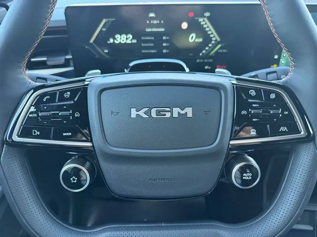 KGM Musso - Thumbnail 13