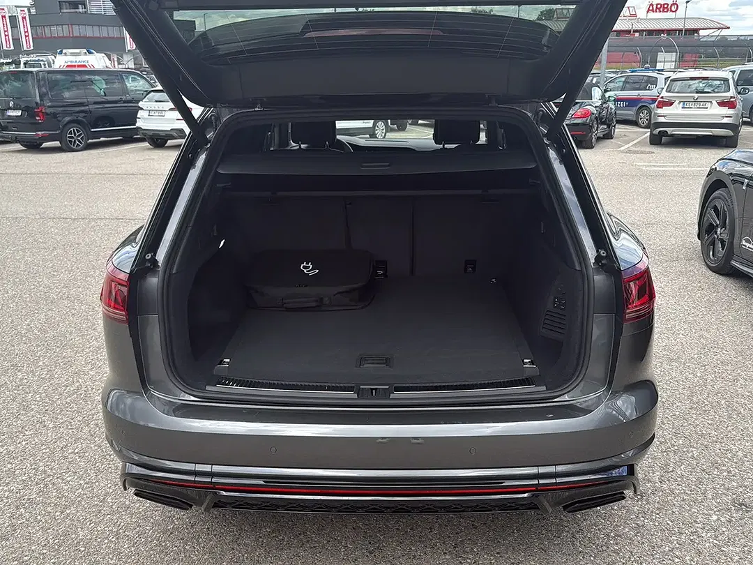 Volkswagen Touareg eHybrid TSI 4Motion R Edition - Thumbnail 7