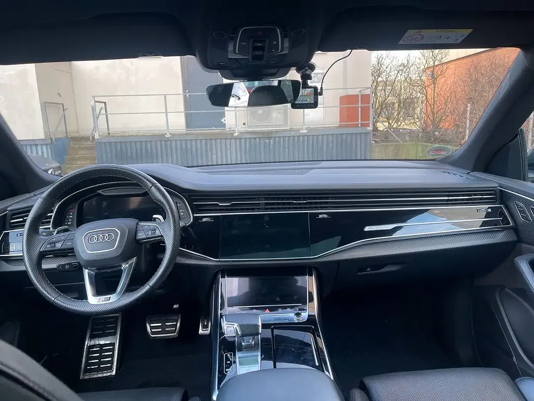 Audi RS Q8 4.0 TFSI quattro - Thumbnail 13