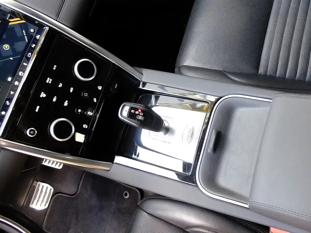 Land Rover Discovery Sport 2.0 Td4 4x4 MHEV S - Thumbnail 12