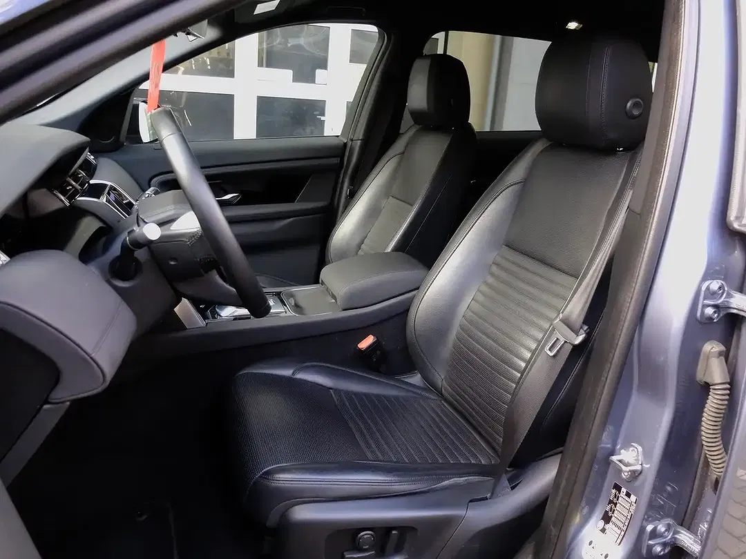 Land Rover Discovery Sport 2.0 Td4 4x4 MHEV S - Thumbnail 13