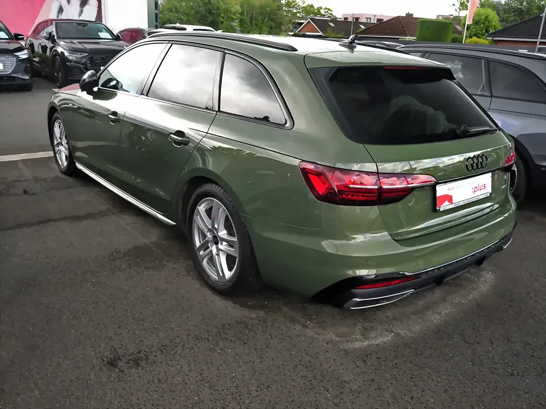Audi A4 40 TFSI quattro Avant S line - Thumbnail 3