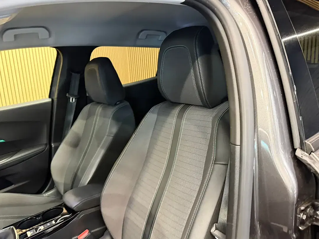 Peugeot 2008 Allure - foto 15