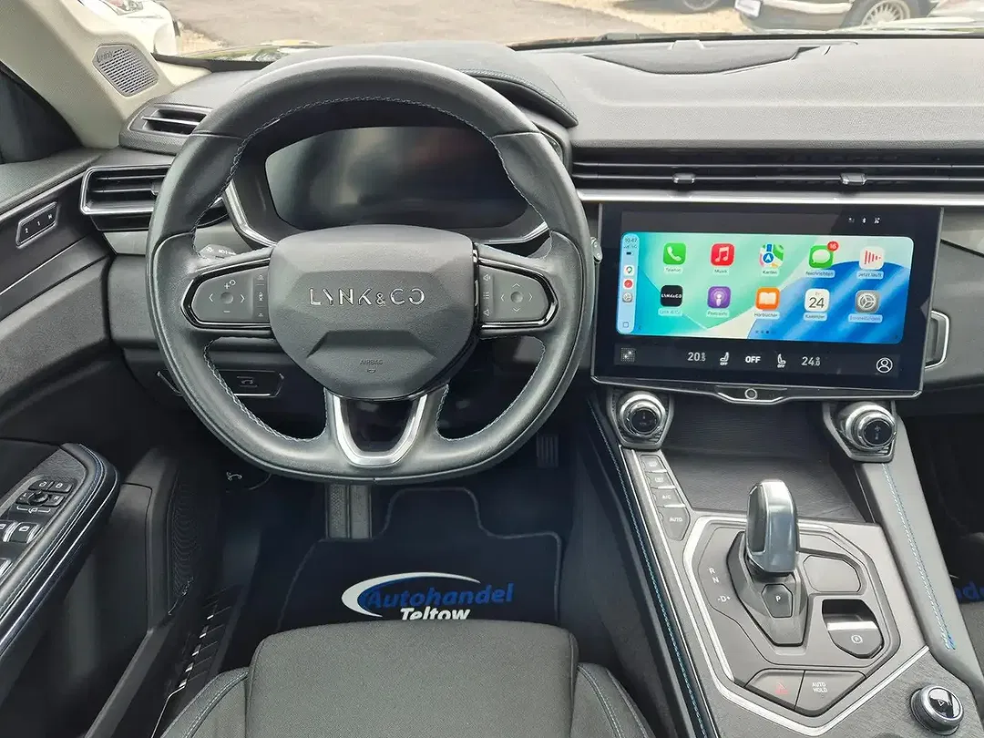 Lynk & Co 01 - Thumbnail 21