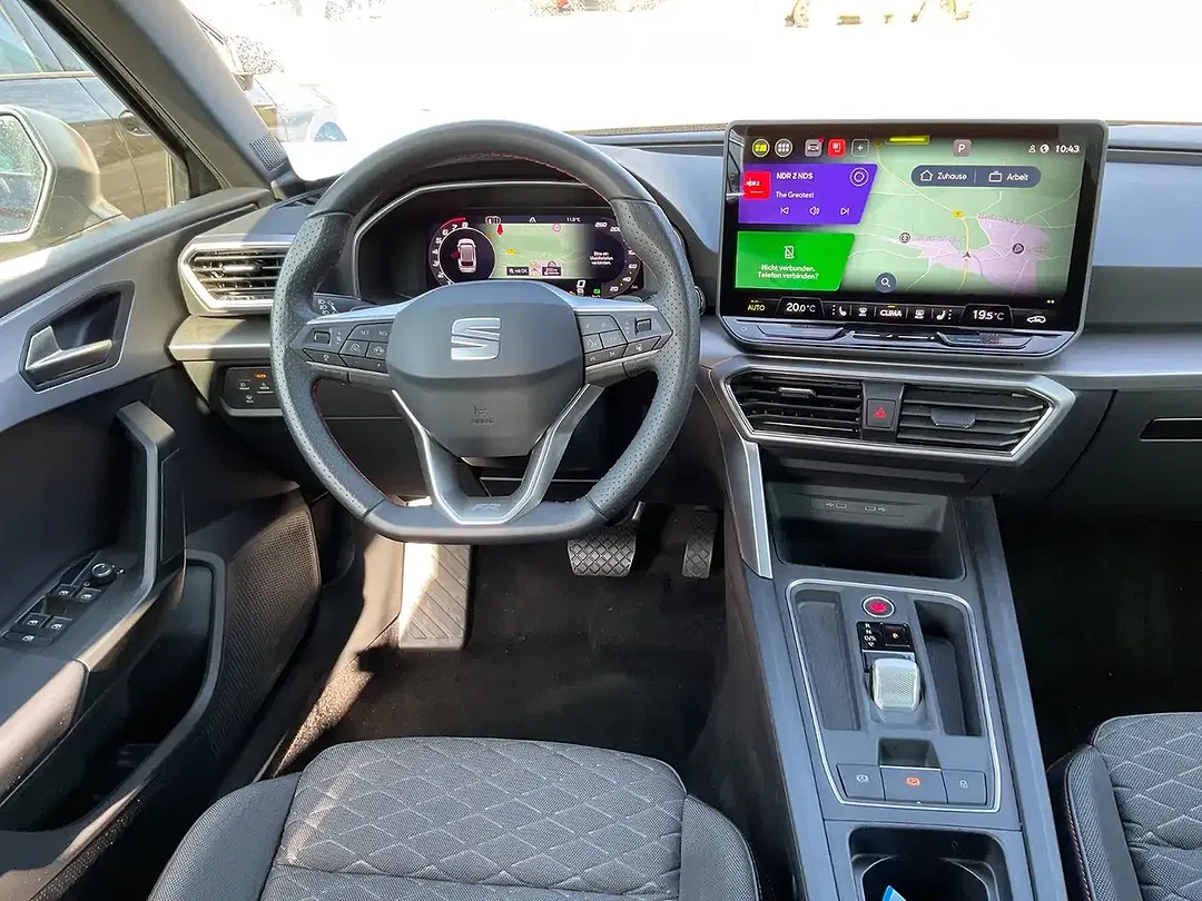 SEAT Leon 1.5 eTSI DSG FR - Thumbnail 13