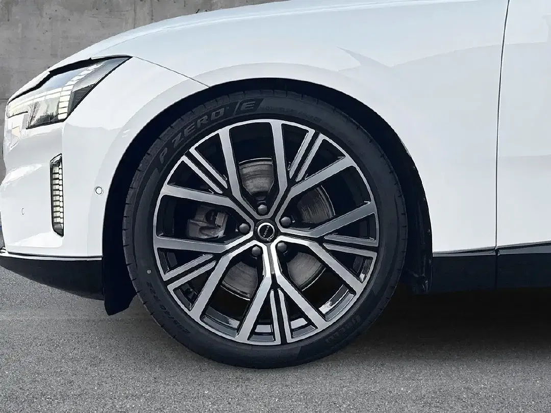 Volvo ES90 Single Motor Extended Range Ultra - Thumbnail 6