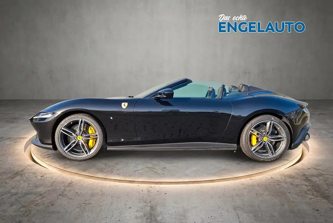 Ferrari Roma Spider - Thumbnail 12