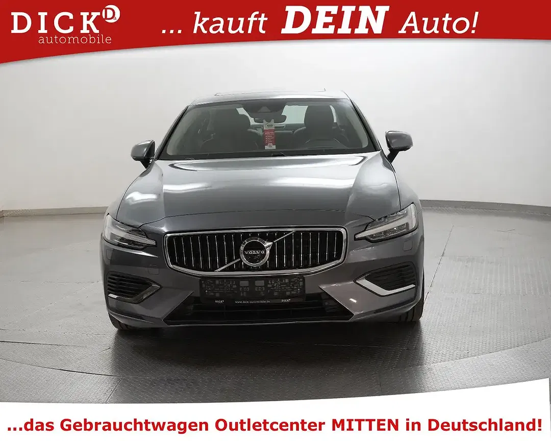 Volvo S60 T8 AWD - Thumbnail 3