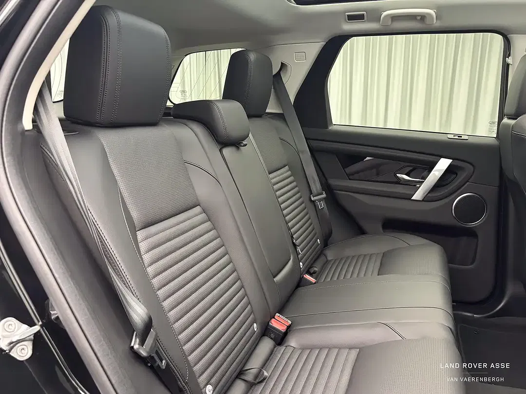 Land Rover Discovery Sport P270e 4x4 S - Thumbnail 5