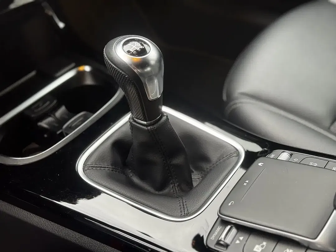 Mercedes-Benz A 180 - Thumbnail 12