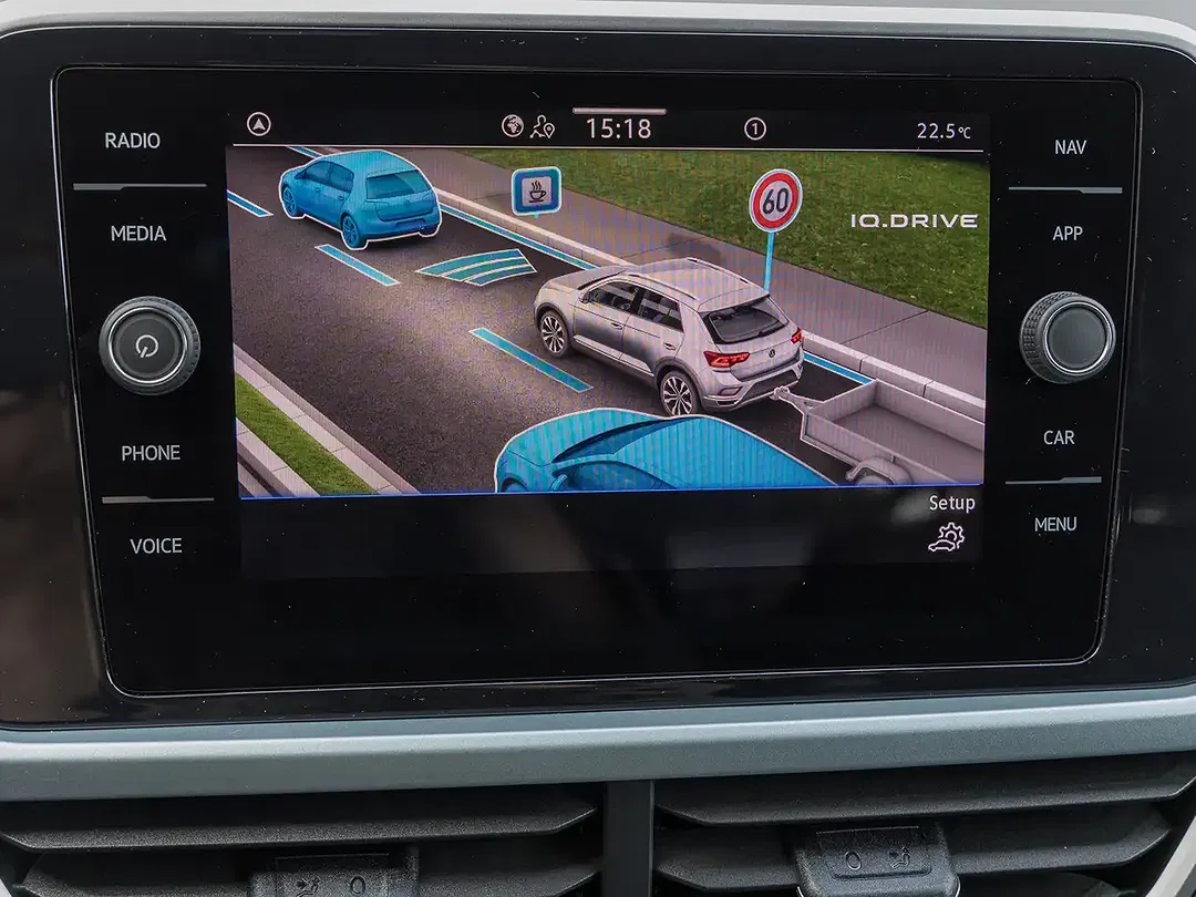 Volkswagen T-Roc 2.0 TDI Goal - Thumbnail 12