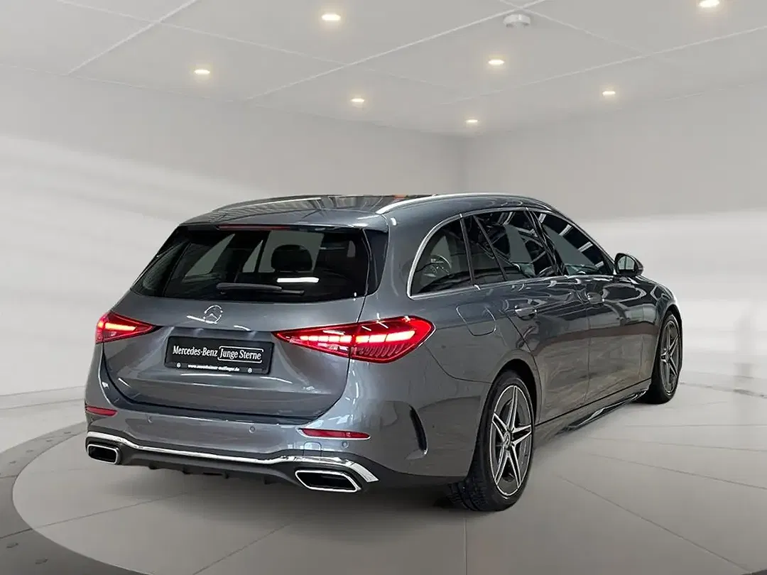 Mercedes-Benz C 220 4MATIC AMG MBUX - foto 2